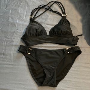 Black Swim Suit Set (Small Top and Medium Bottom)